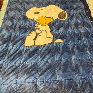 Blue Snoopy Quilted Weighted Blanket